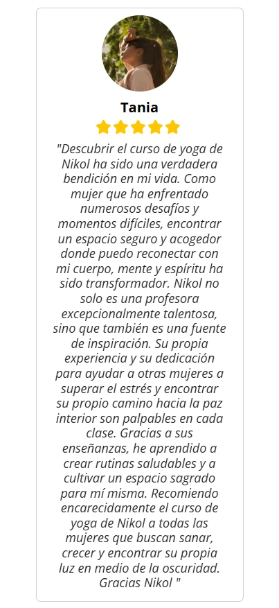 Reseña de Tania con su foto, cinco estrellas